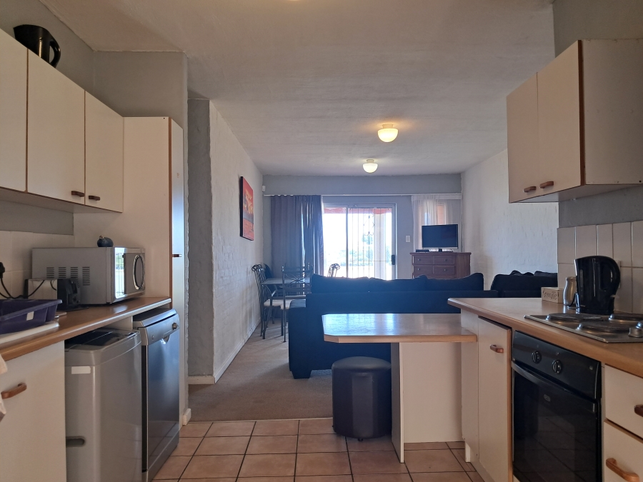 To Let 3 Bedroom Property for Rent in Aston Bay Eastern Cape